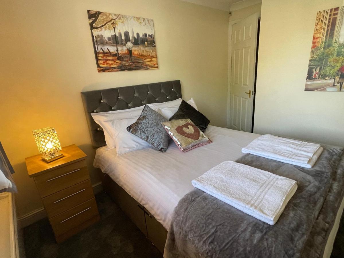 The Regency Entire 1 Bedroom Flat Accomodation Leicester Extérieur photo